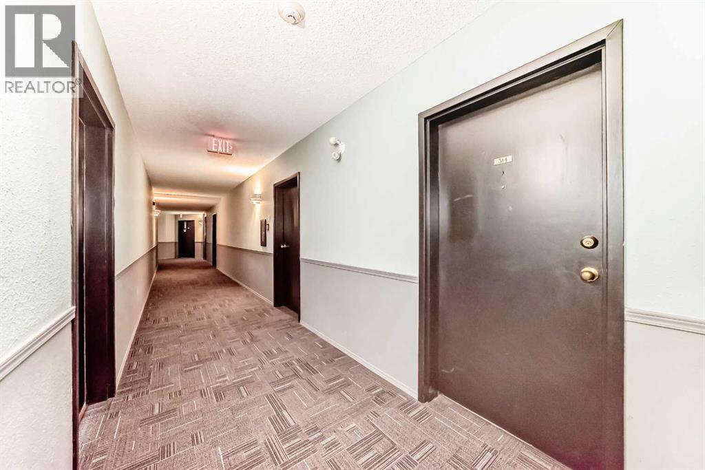 Single Family House for Sale in   Dover Point SE Dover Calgary 