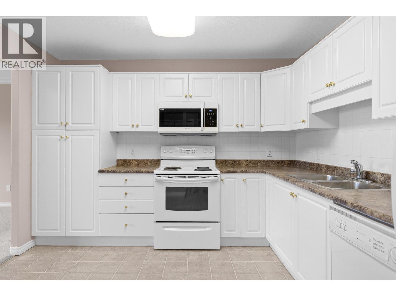 1966 Durnin Road Unit# 303, Kelowna