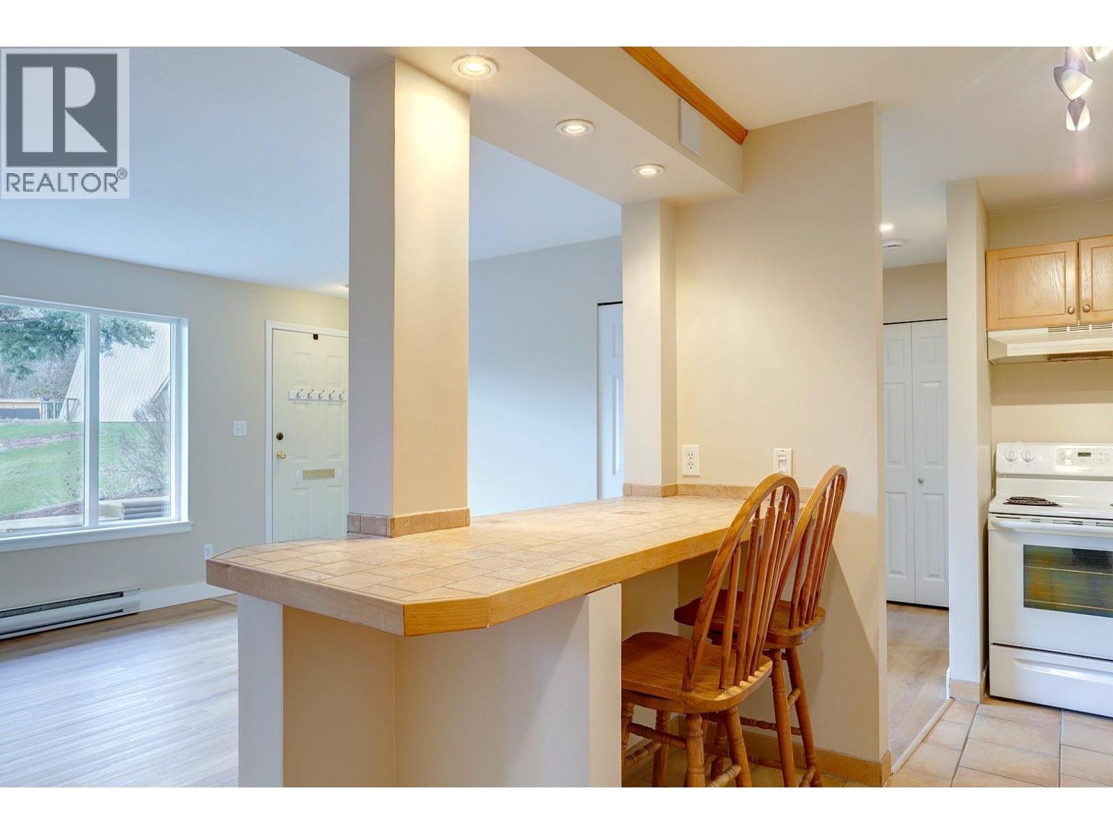 505 Browne Road Unit# 103, Vernon