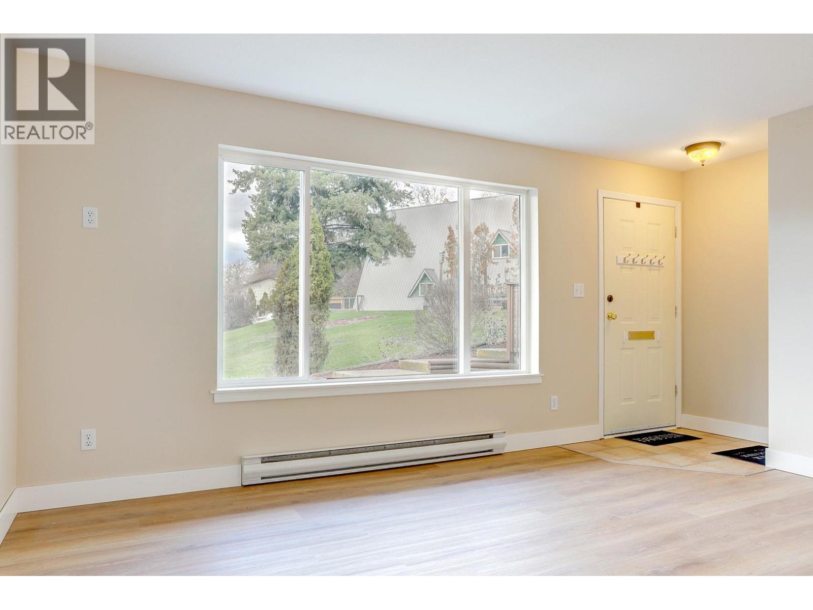 505 Browne Road Unit# 103, Vernon