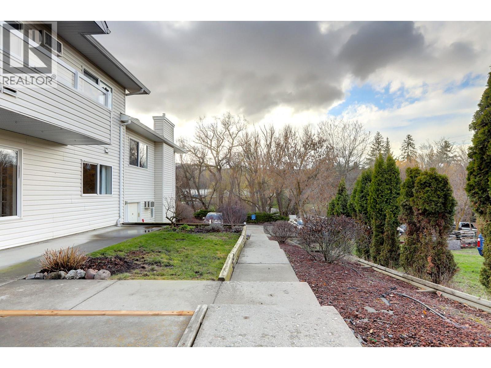 505 Browne Road Unit# 103, Vernon