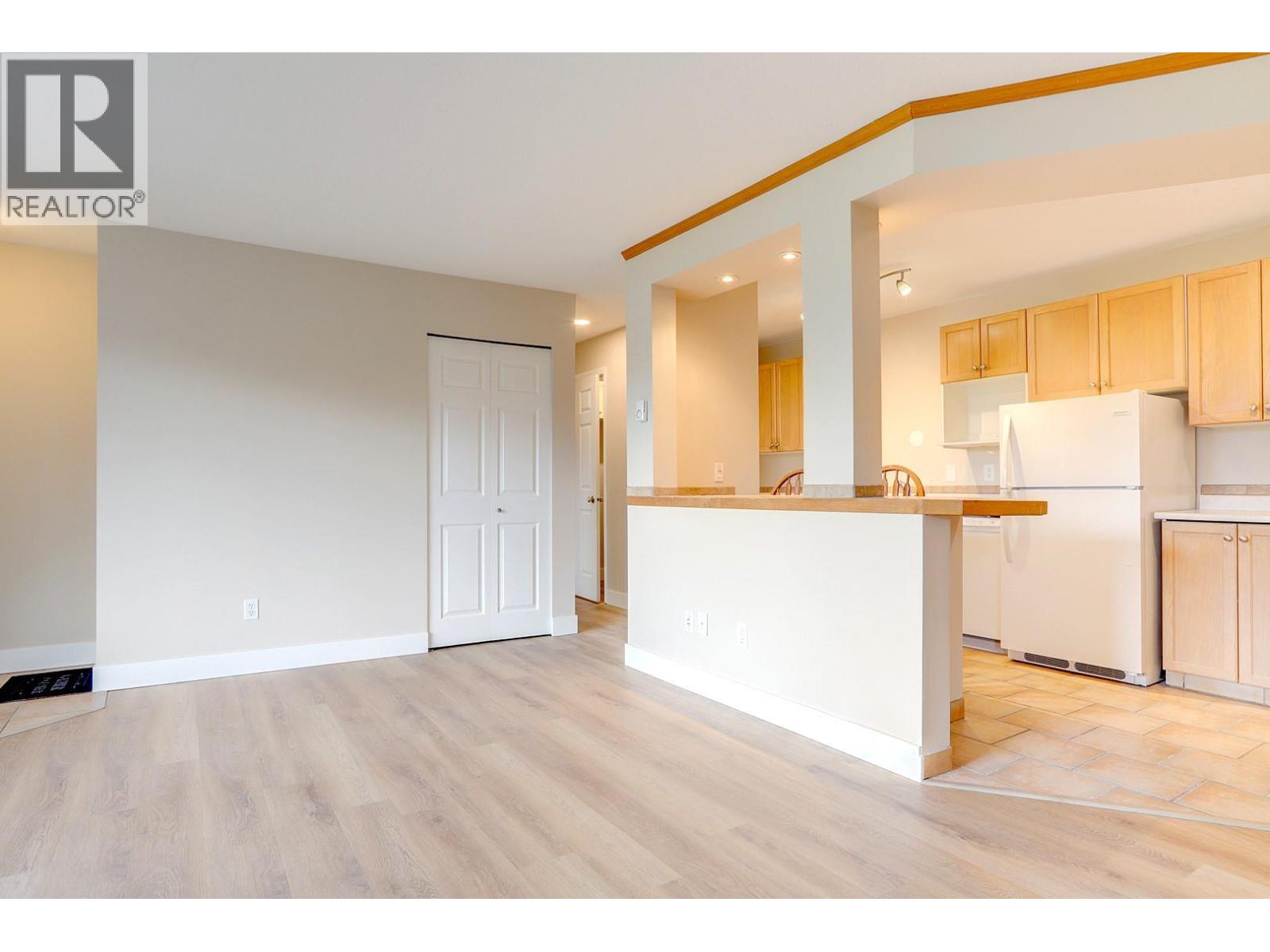 505 Browne Road Unit# 103, Vernon