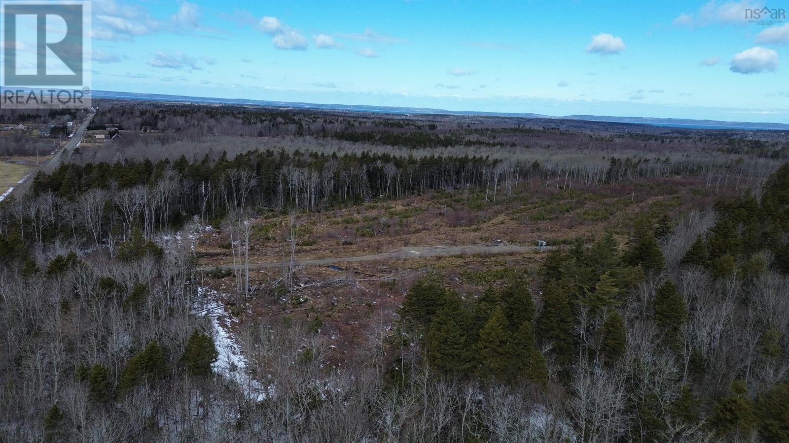 Property 29 of 30 of 340 Highway