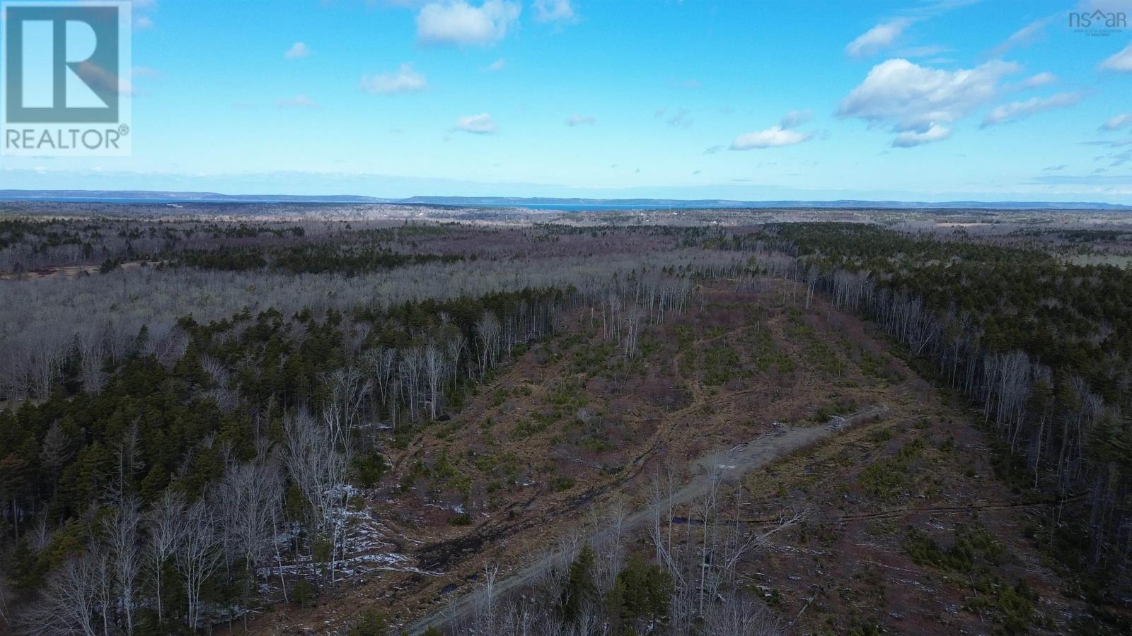 Property 17 of 30 of 340 Highway