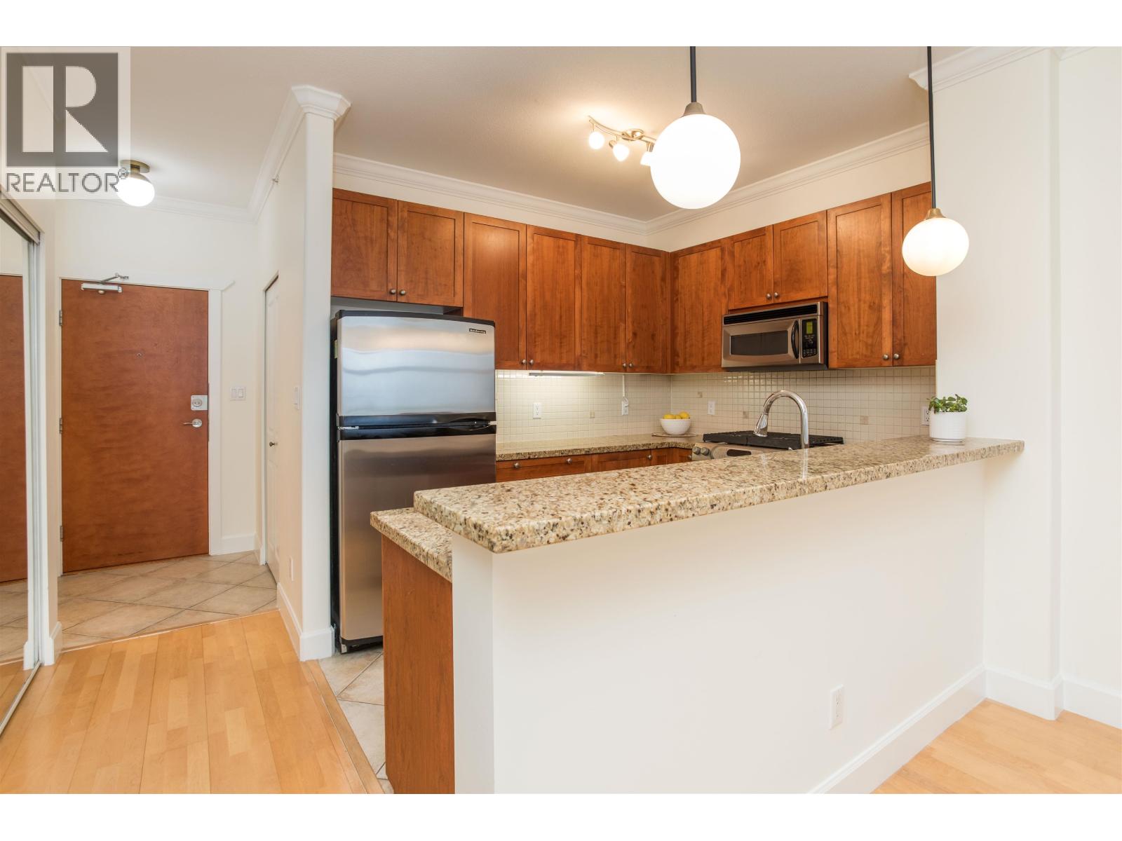 425 4280 MONCTON Street - photo 2