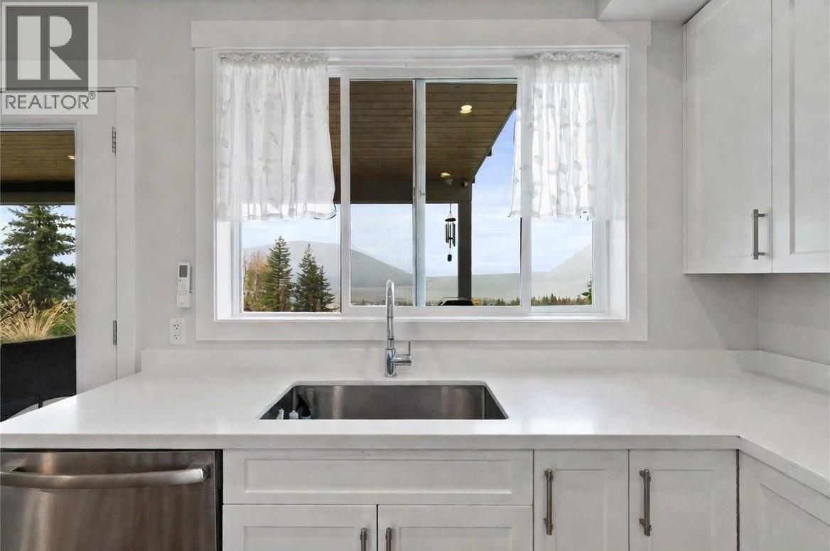 1021 17 AVENUE SE - 50