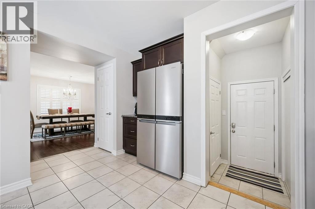 38 PARK GLEN Street - 16