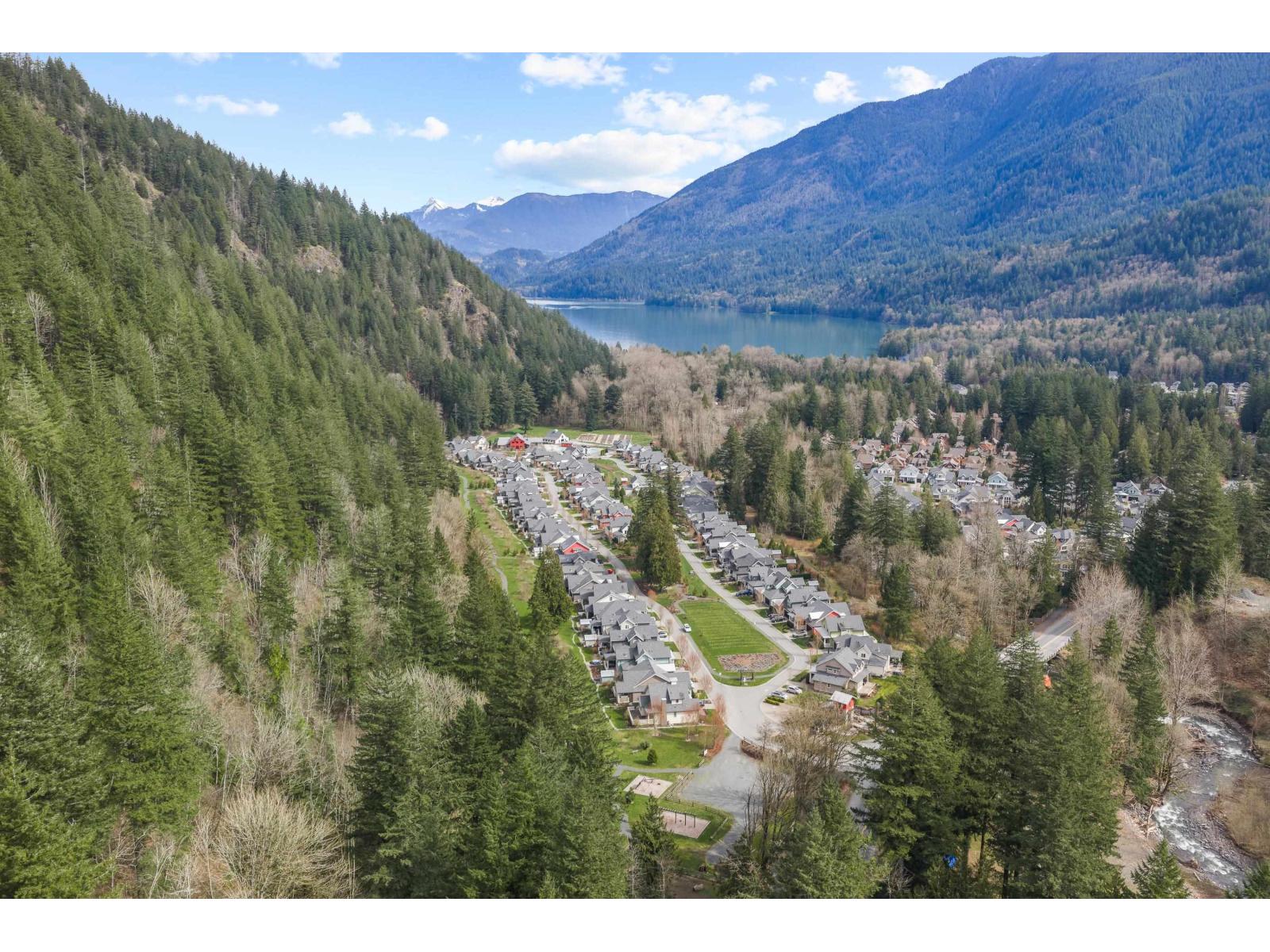 43347 OLD ORCHARD LANE, Cultus Lake South, Lindell Beach