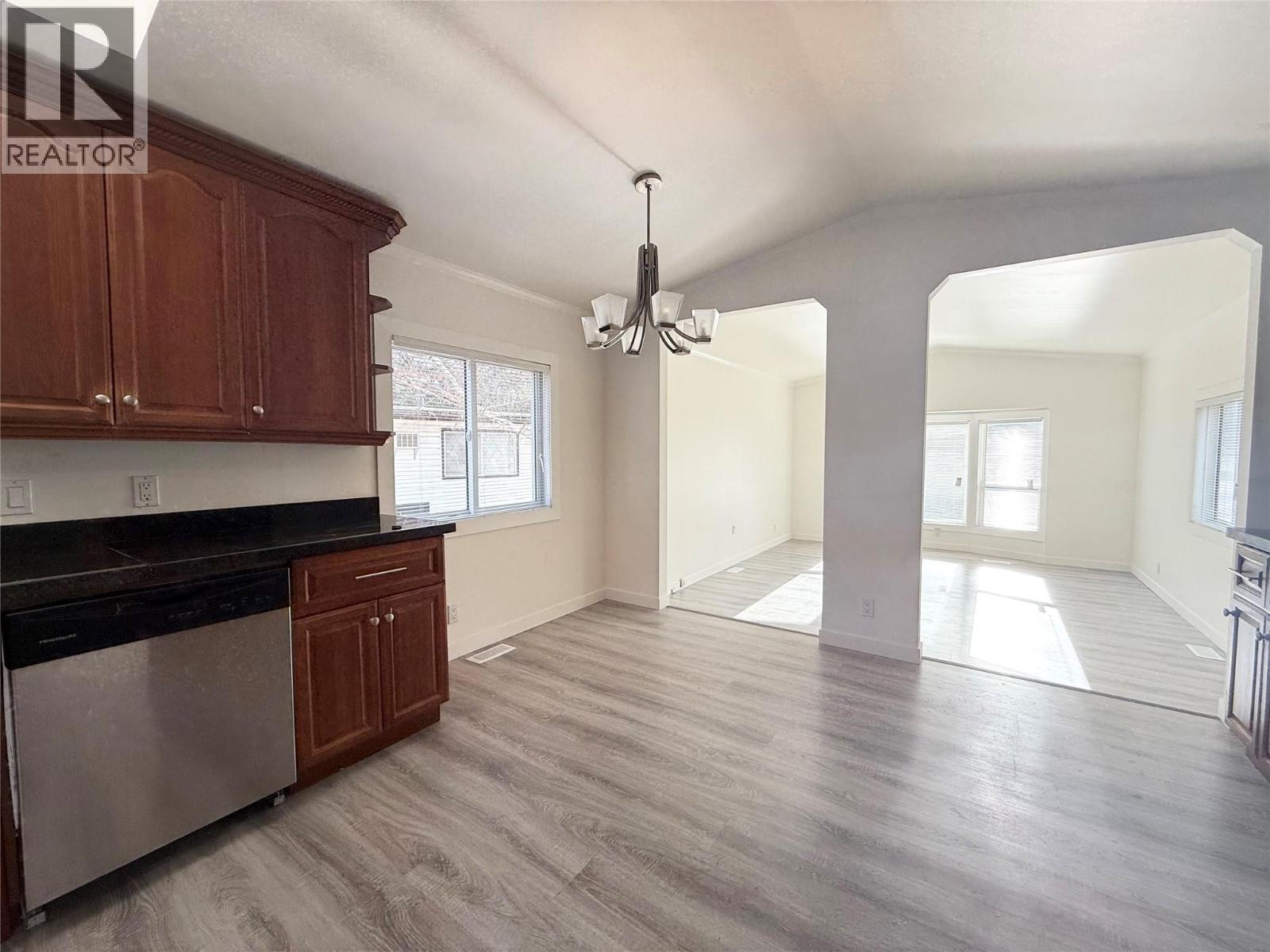 2776 Clapperton Avenue Unit# 12, Merritt