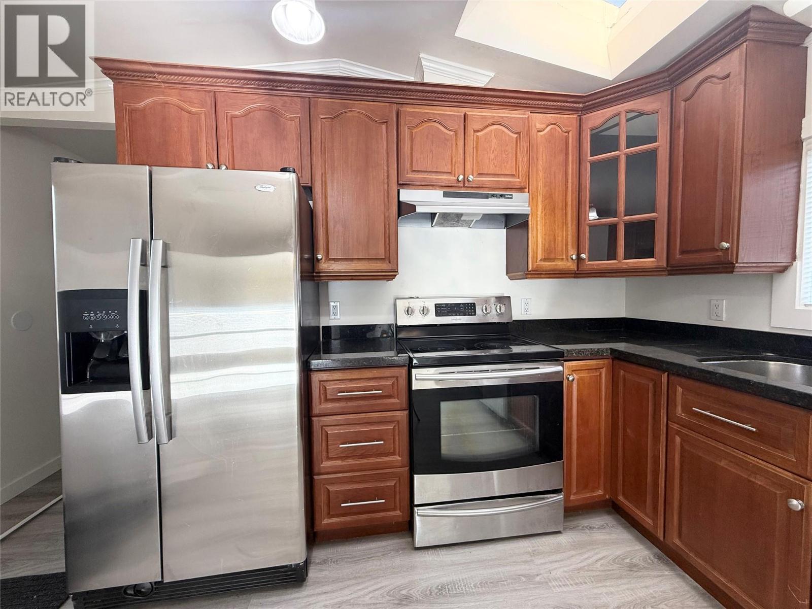 #12 2776 Clapperton Avenue - 3