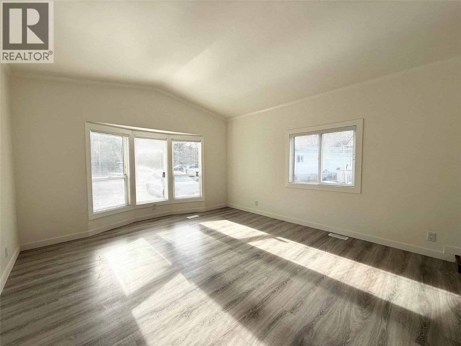 2776 Clapperton Avenue Unit# 12, Merritt