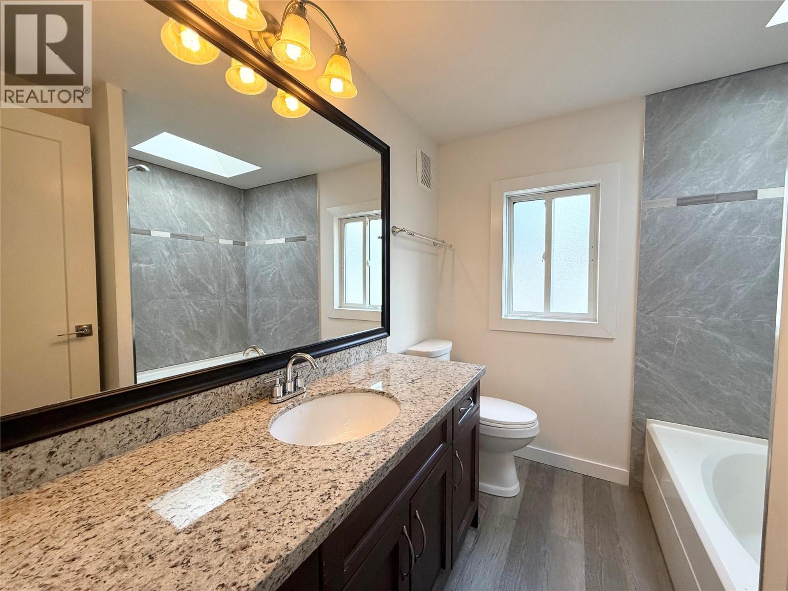 2776 Clapperton Avenue Unit# 12, Merritt