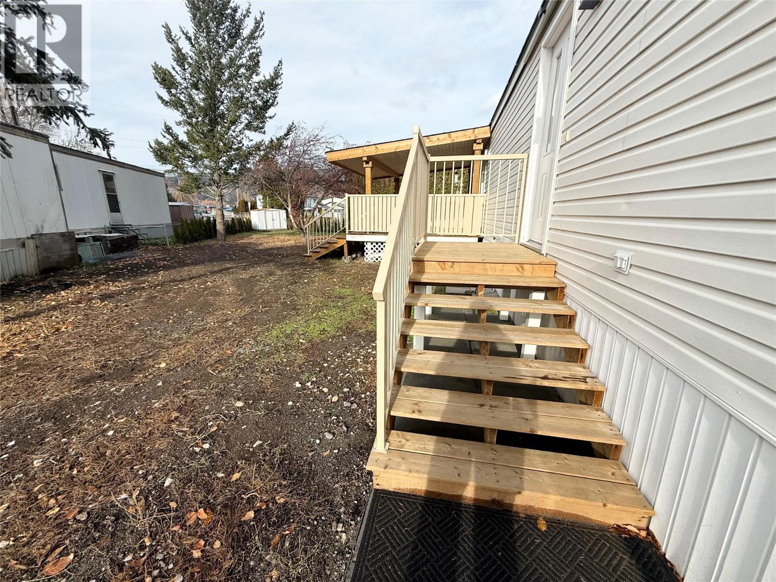 2776 Clapperton Avenue Unit# 12, Merritt