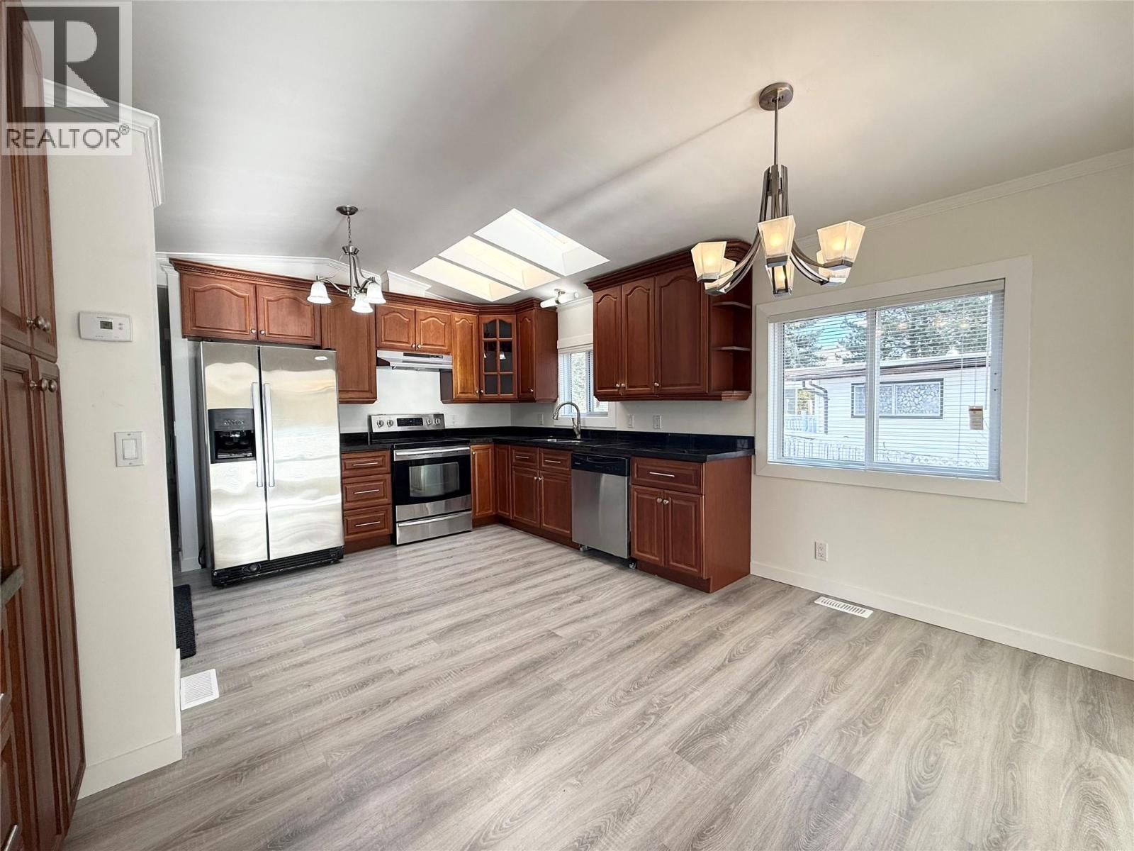 2776 Clapperton Avenue Unit# 12, Merritt