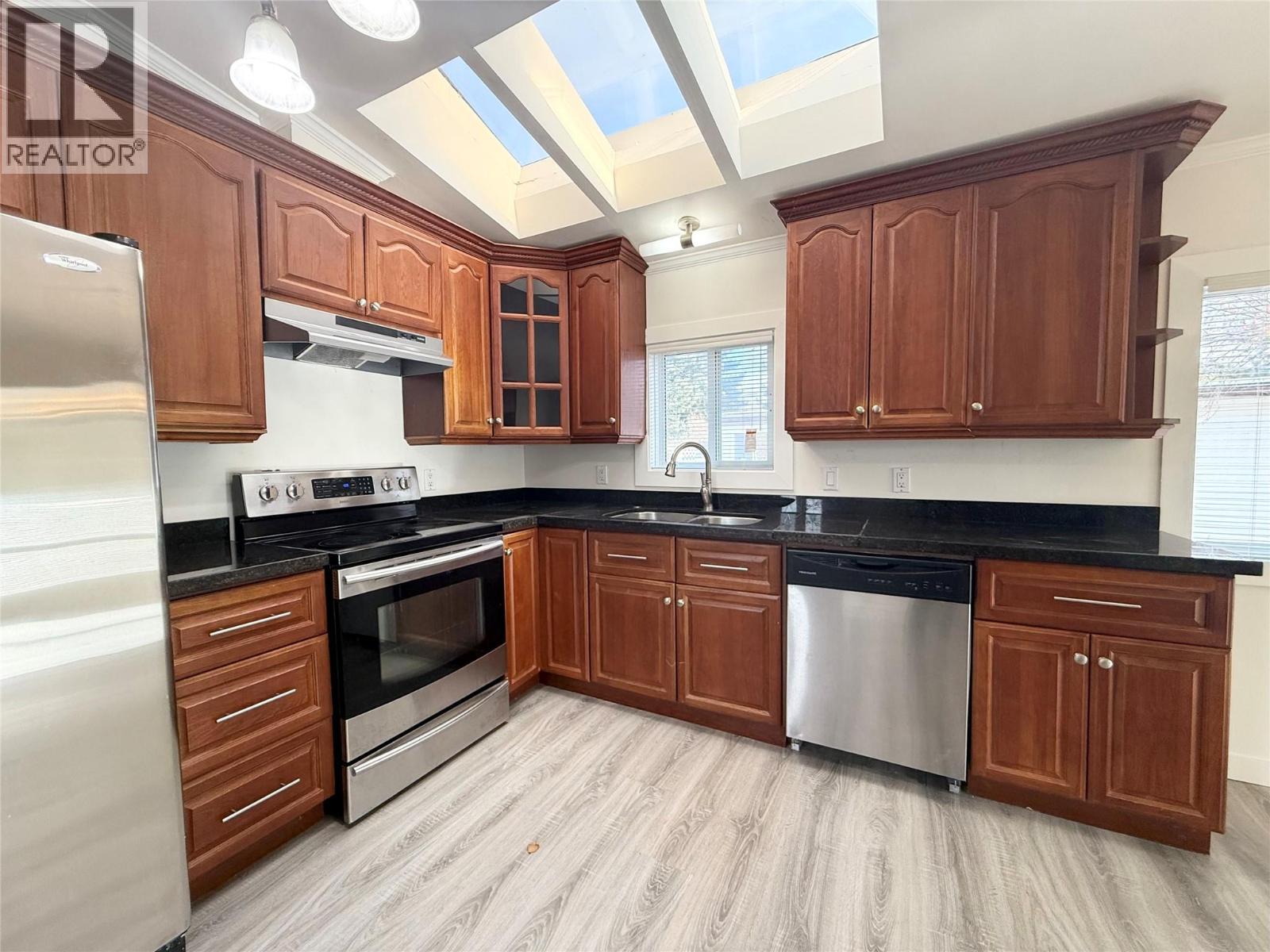 2776 Clapperton Avenue Unit# 12, Merritt