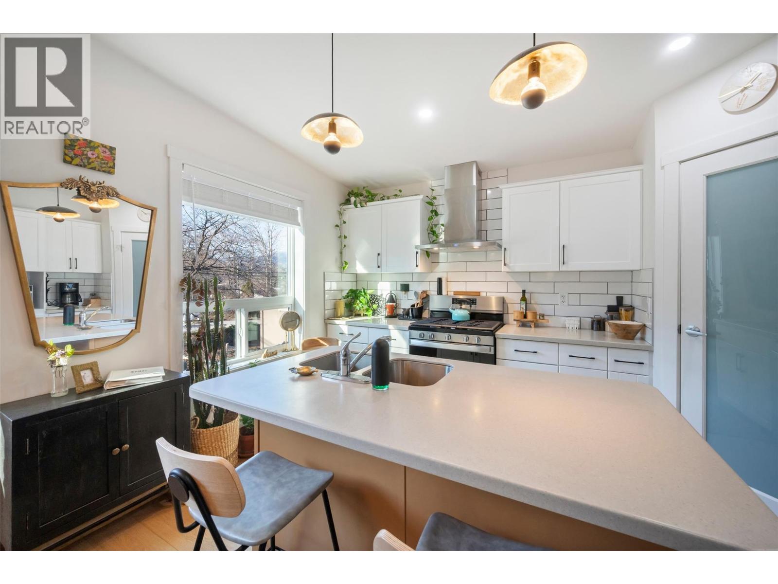 1149 Maple Street - 13