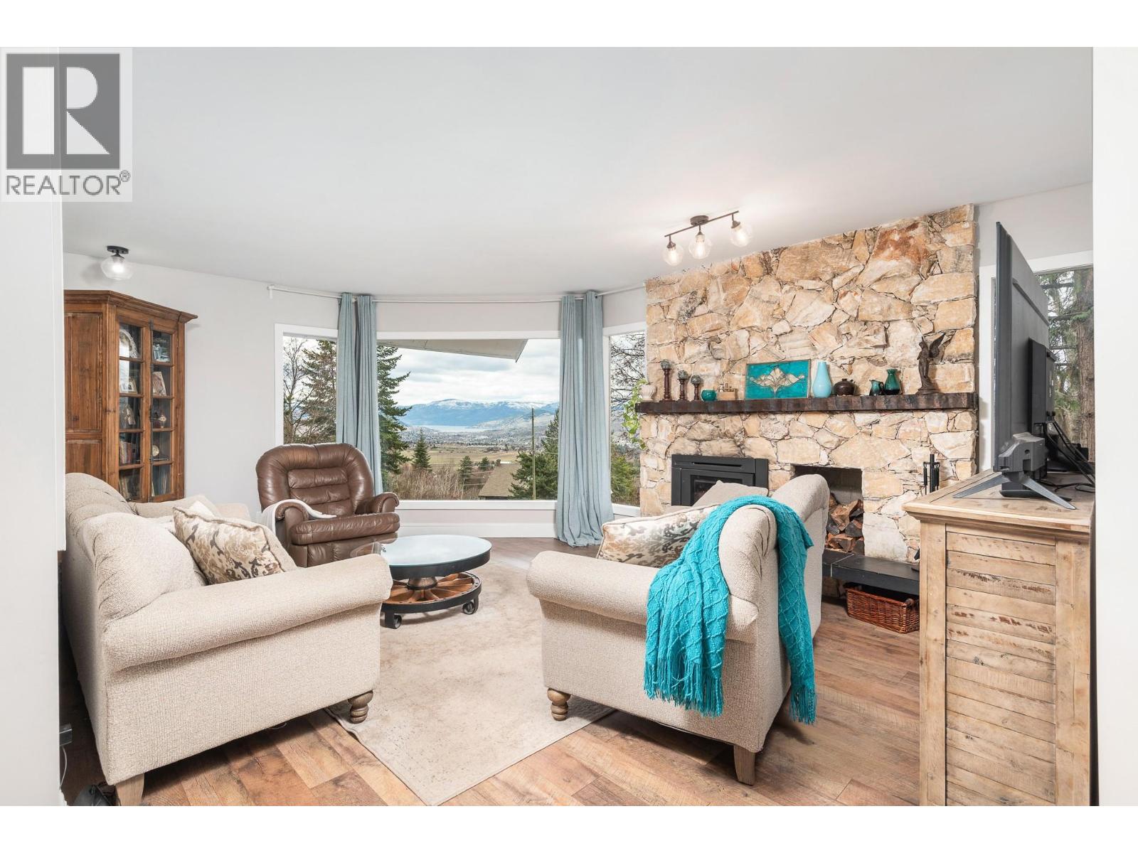 5221/5241 Hartnell Road, Vernon