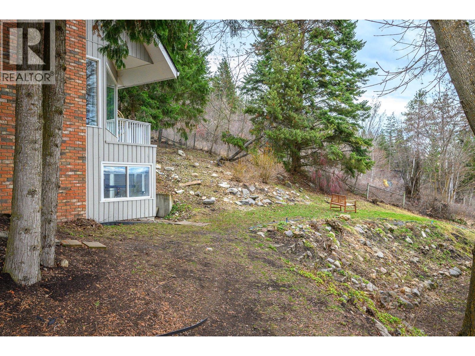 5221/5241 Hartnell Road, Vernon