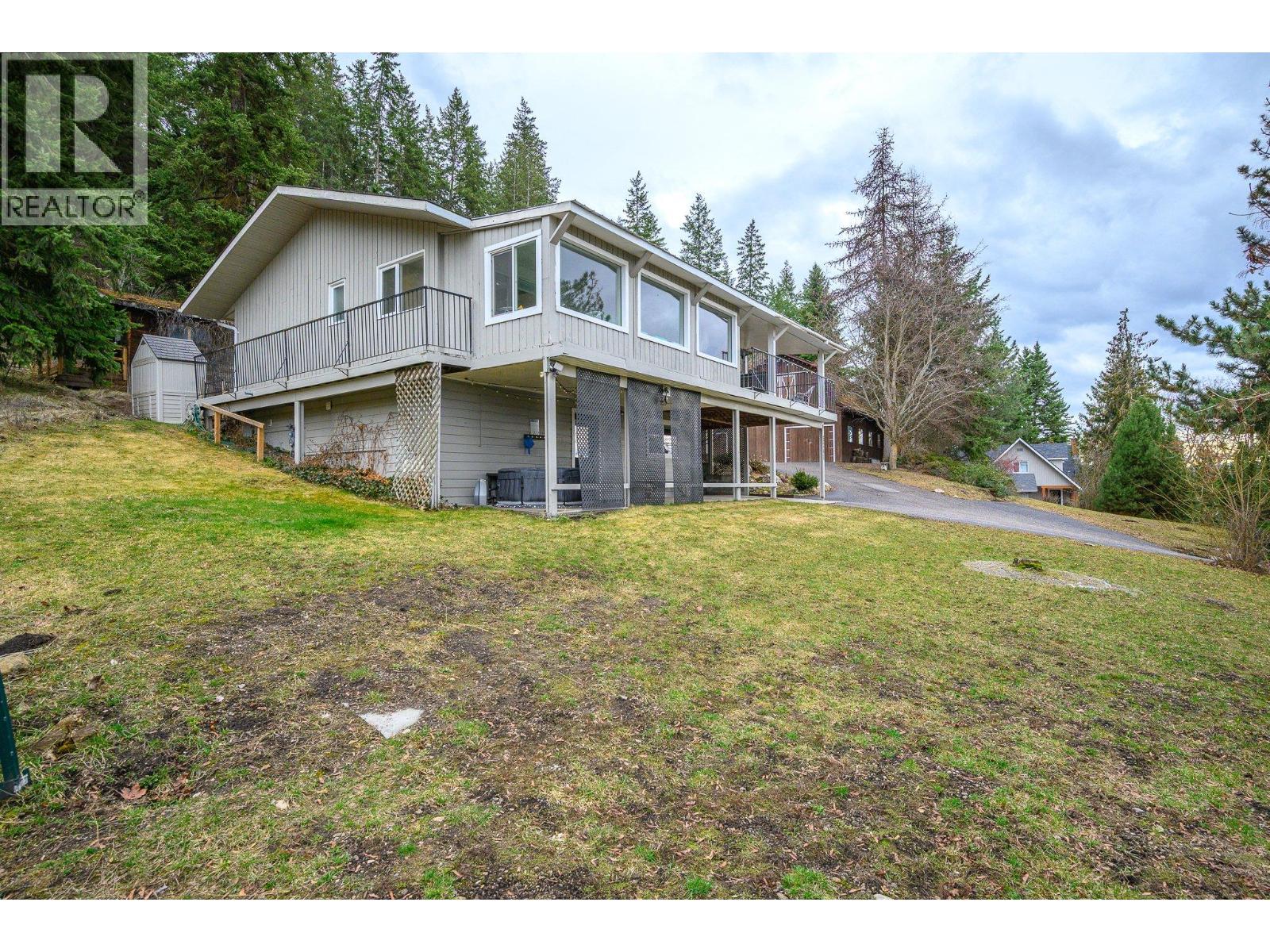 5221/5241 Hartnell Road, Vernon