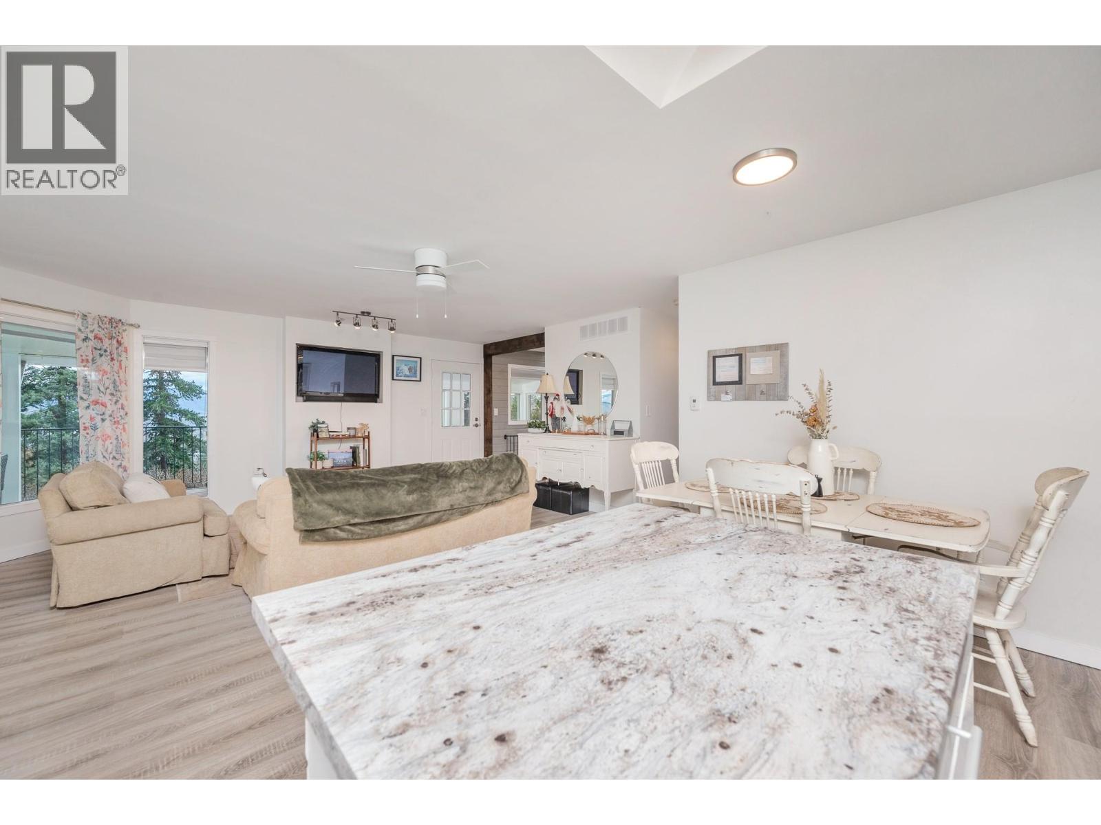 5221/5241 Hartnell Road, Vernon