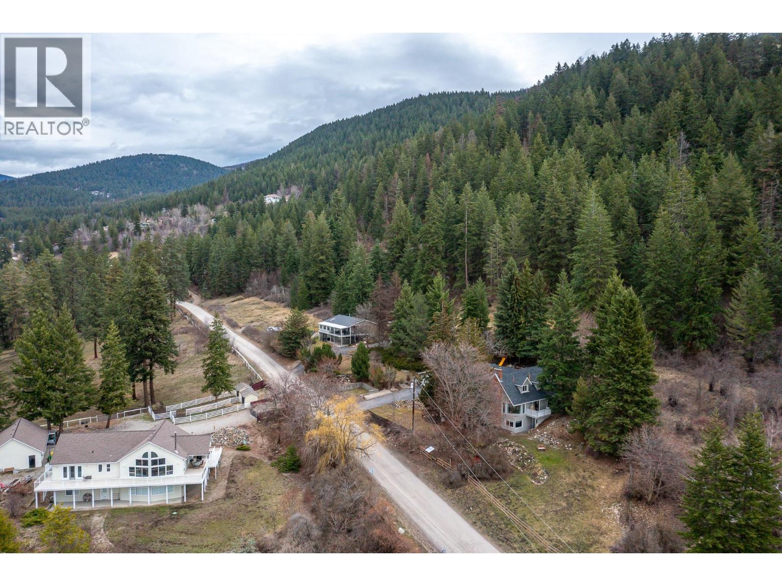 5221/5241 Hartnell Road, Vernon