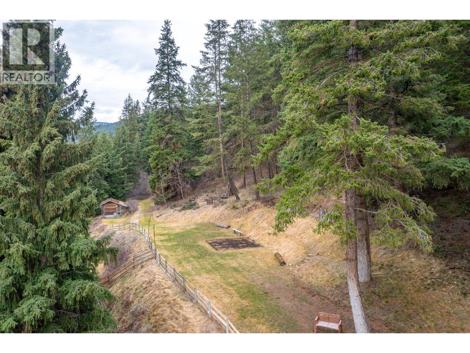 5221/5241 Hartnell Road, Vernon