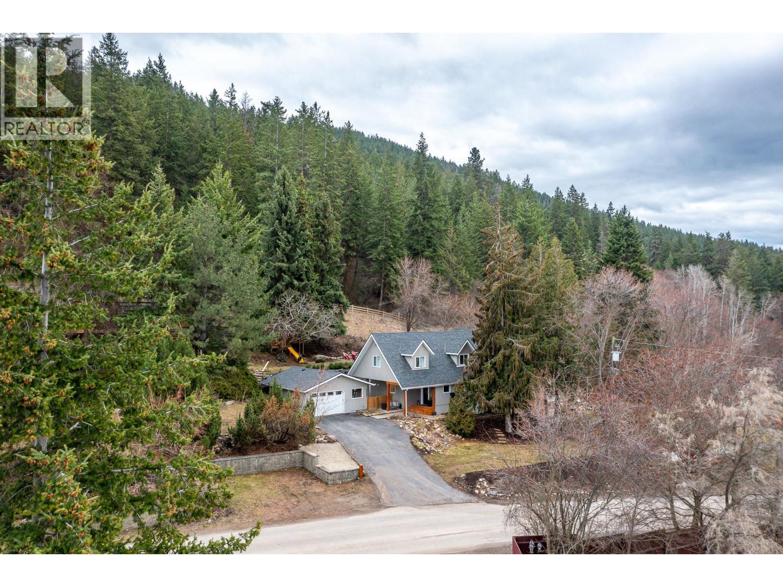 5221/5241 Hartnell Road, Vernon