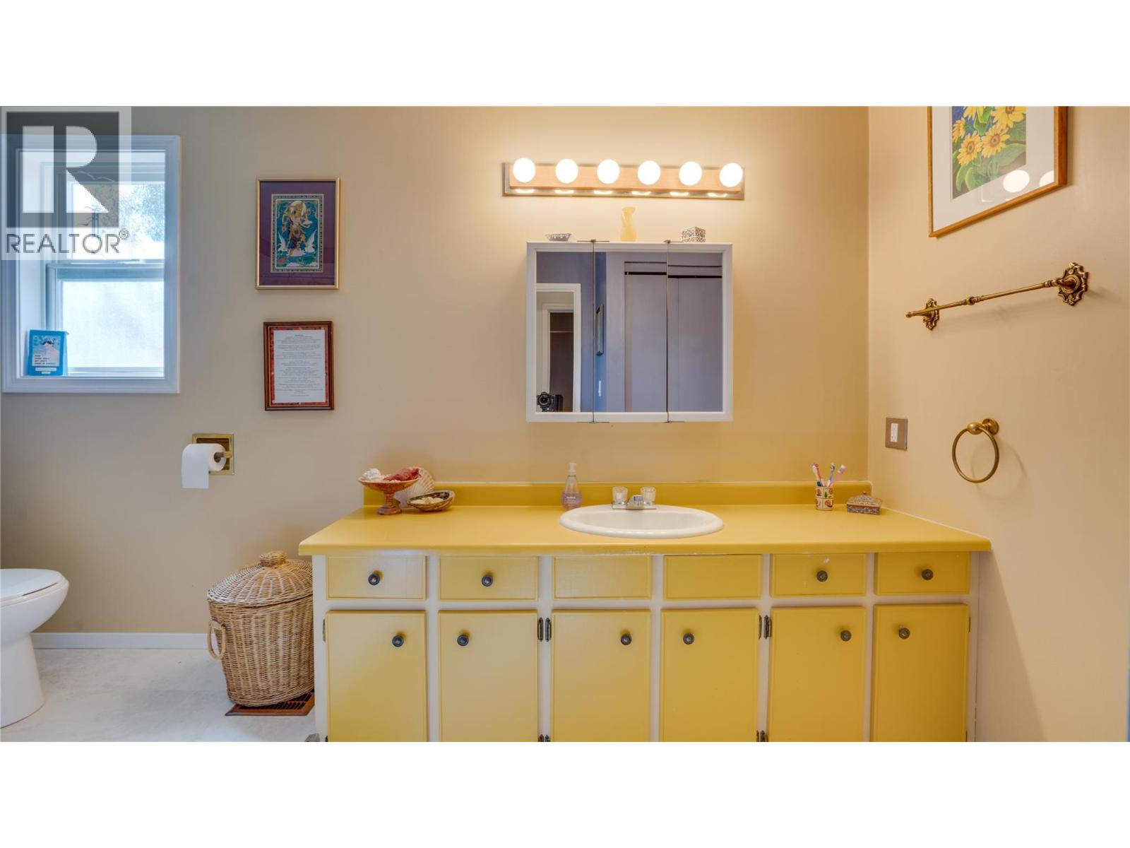 700 Bass Avenue, Enderby