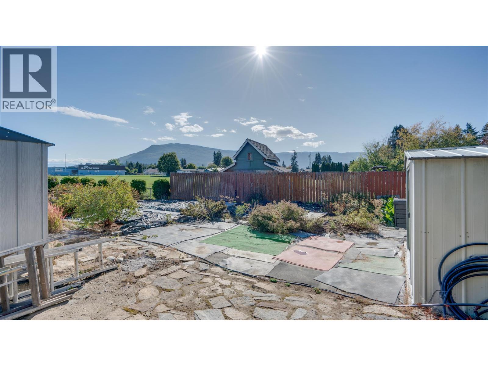 700 Bass Avenue, Enderby