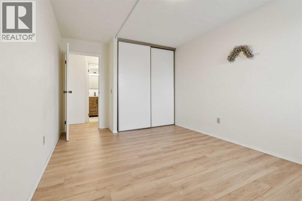 Single Family House for Sale in   A Street SW Richmond Calgary 