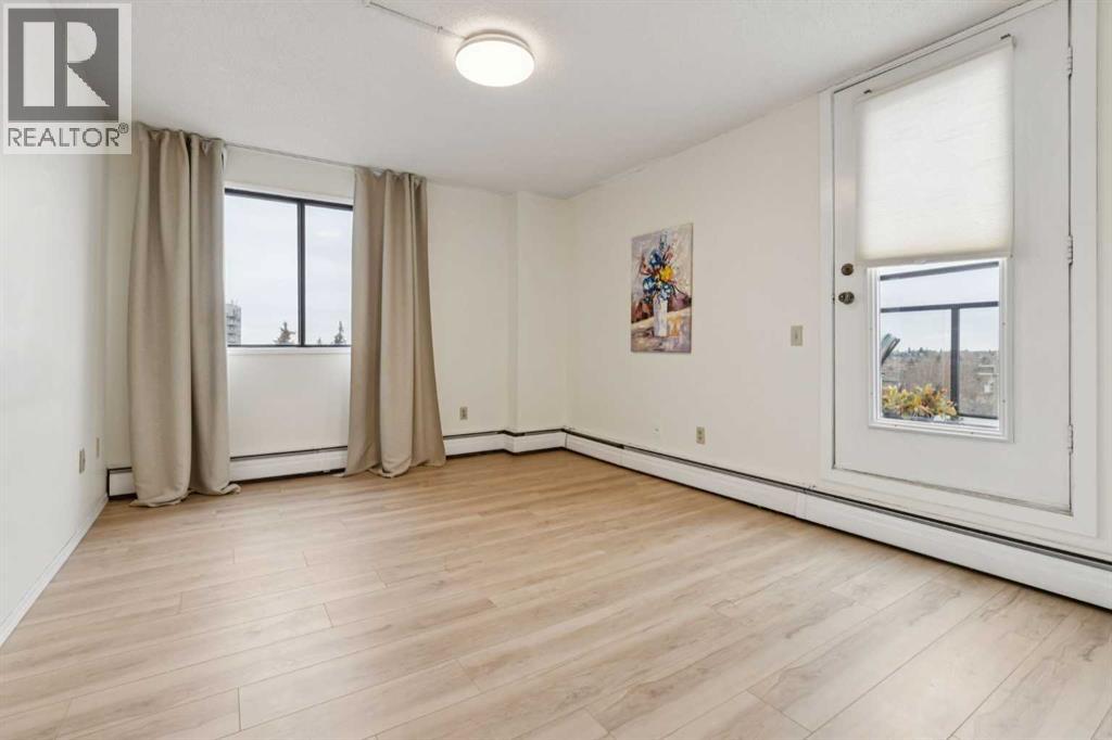 Single Family House for Sale in   A Street SW Richmond Calgary 