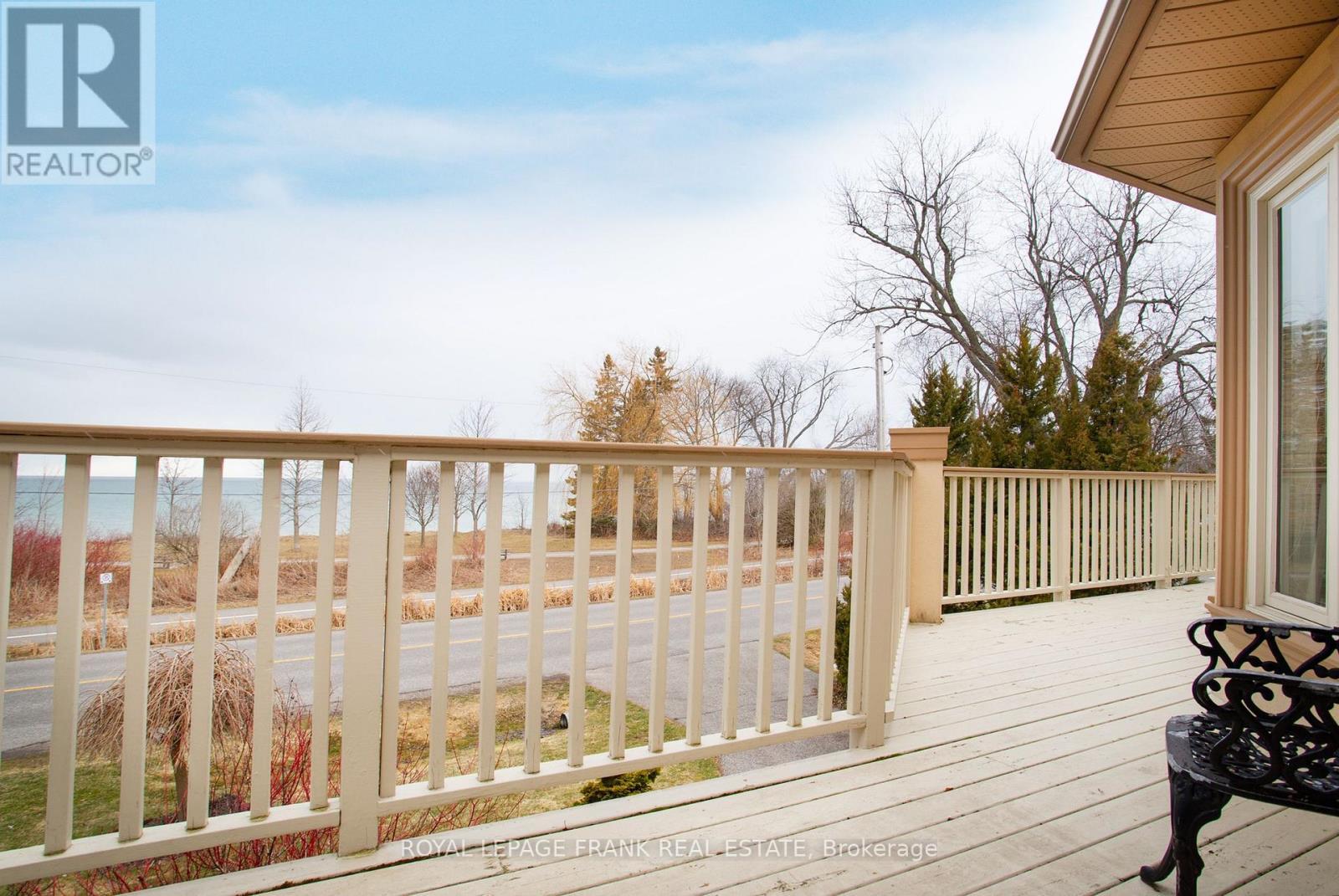 2940 LAKEVIEW BOULEVARD - 20