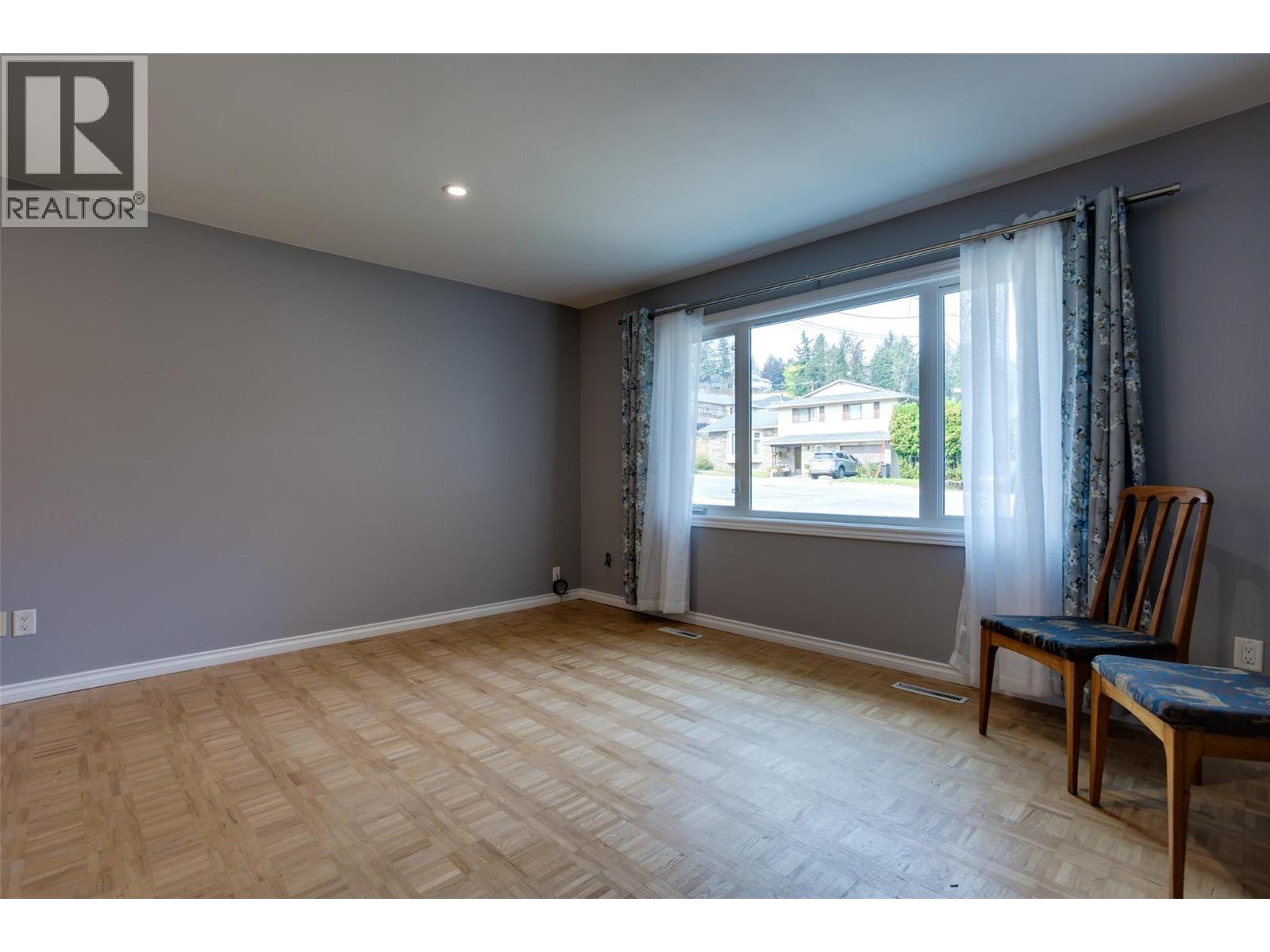 1257 Rio Drive, Kelowna