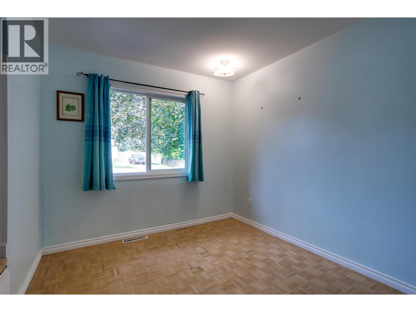 1257 Rio Drive, Kelowna