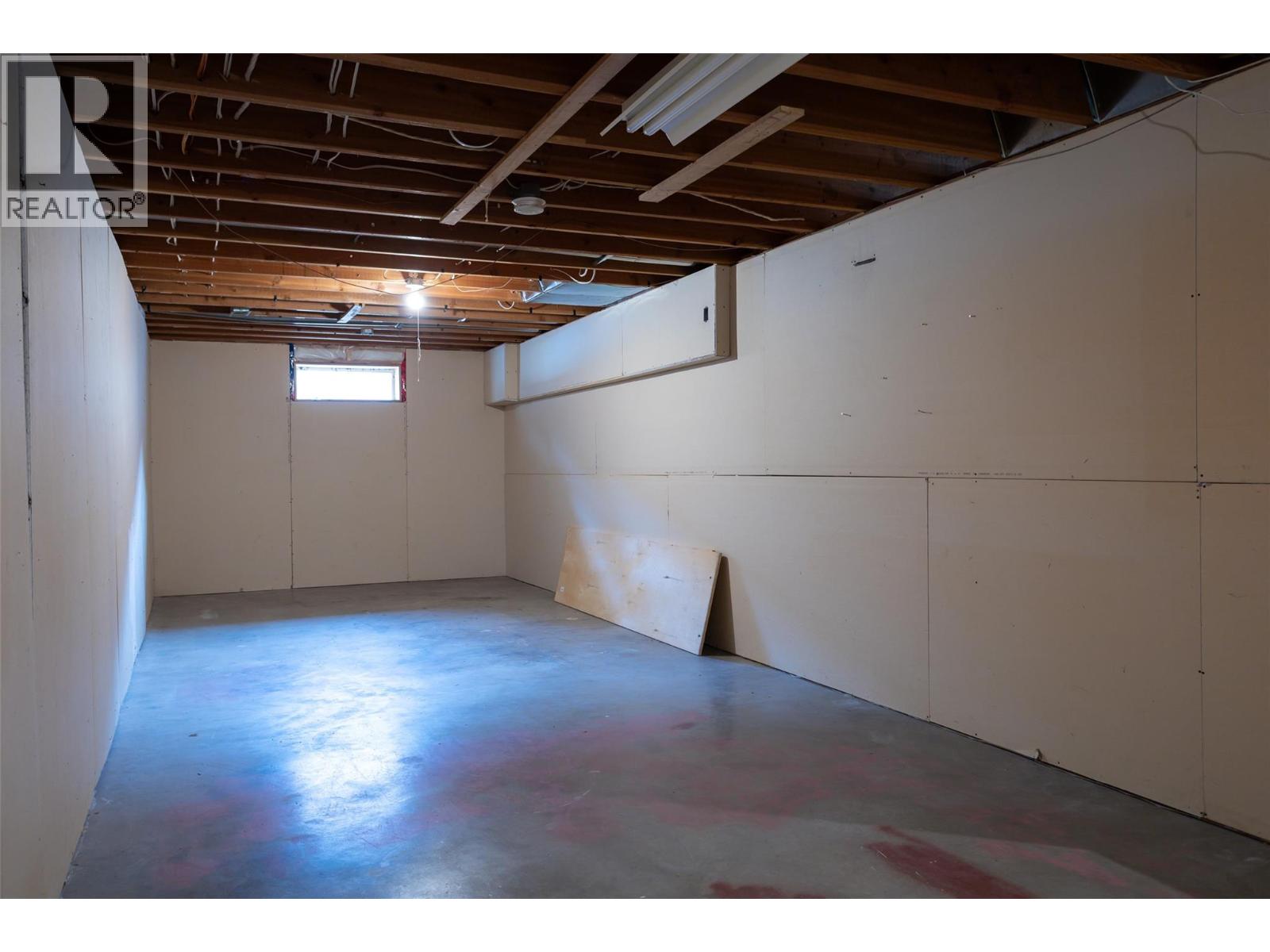 1257 Rio Drive, Kelowna