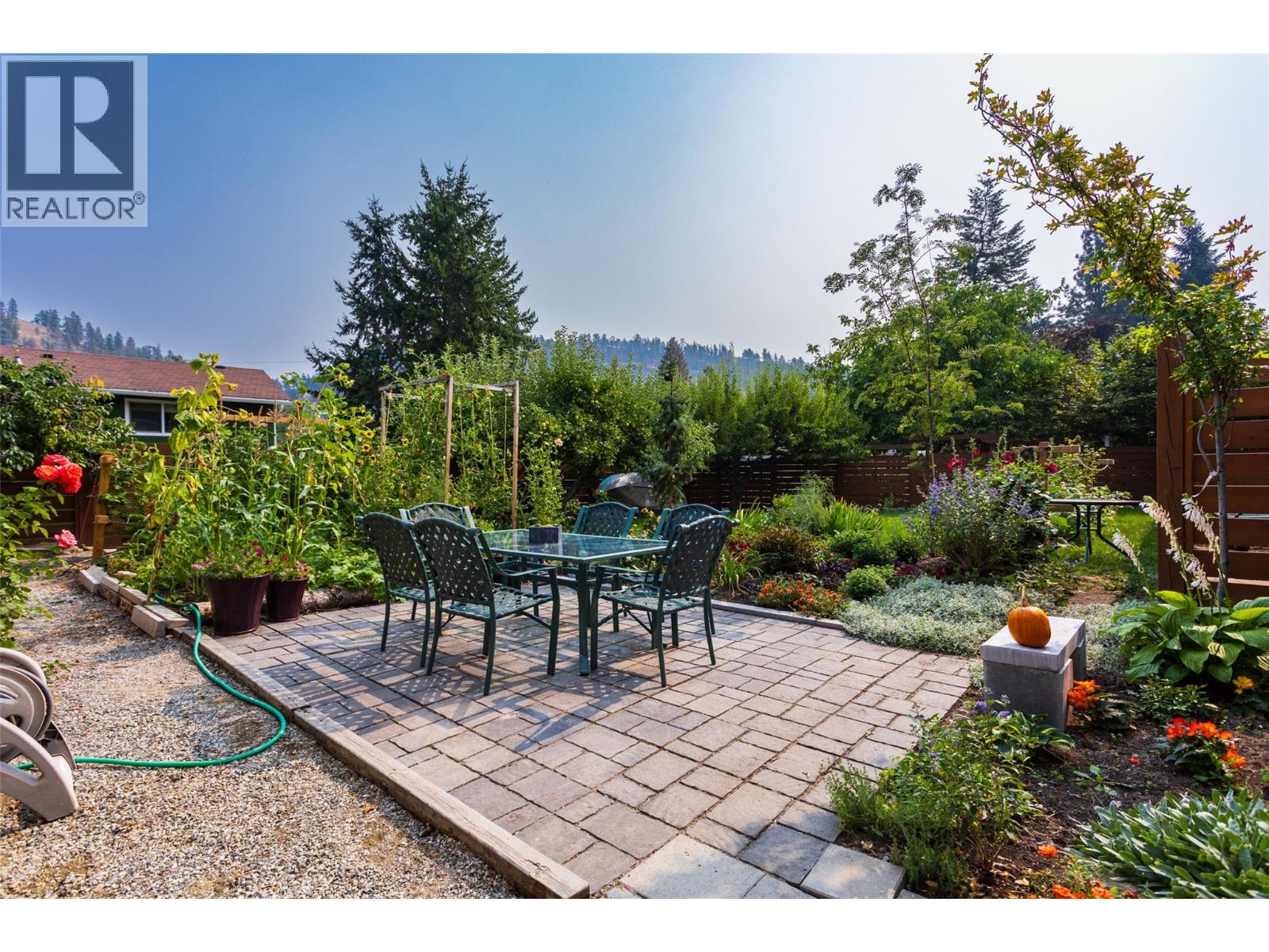 1257 Rio Drive, Kelowna