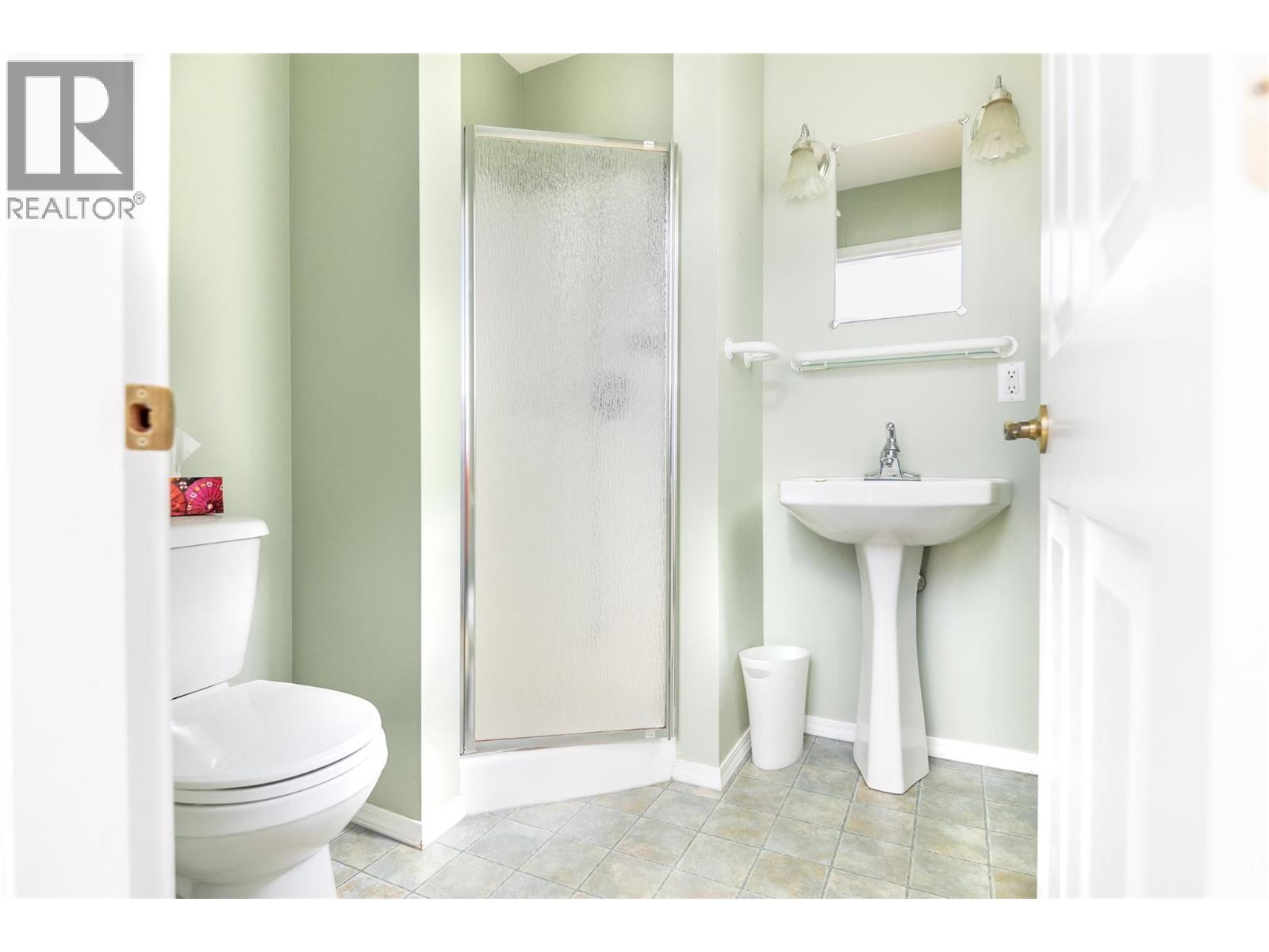 4200 Highway 23 S Highway S, Revelstoke