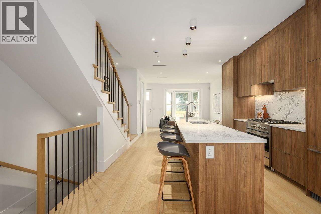 101 1125 CARTIER Avenue - photo 2