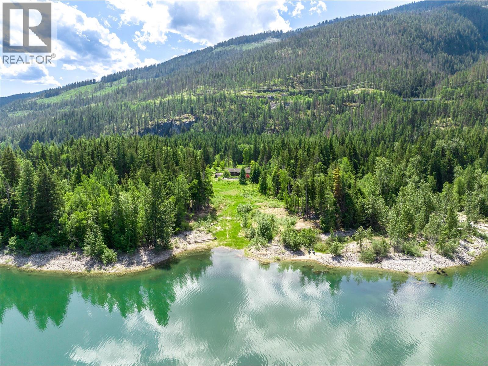  4200 Highway 23 South Highway South, Revelstoke