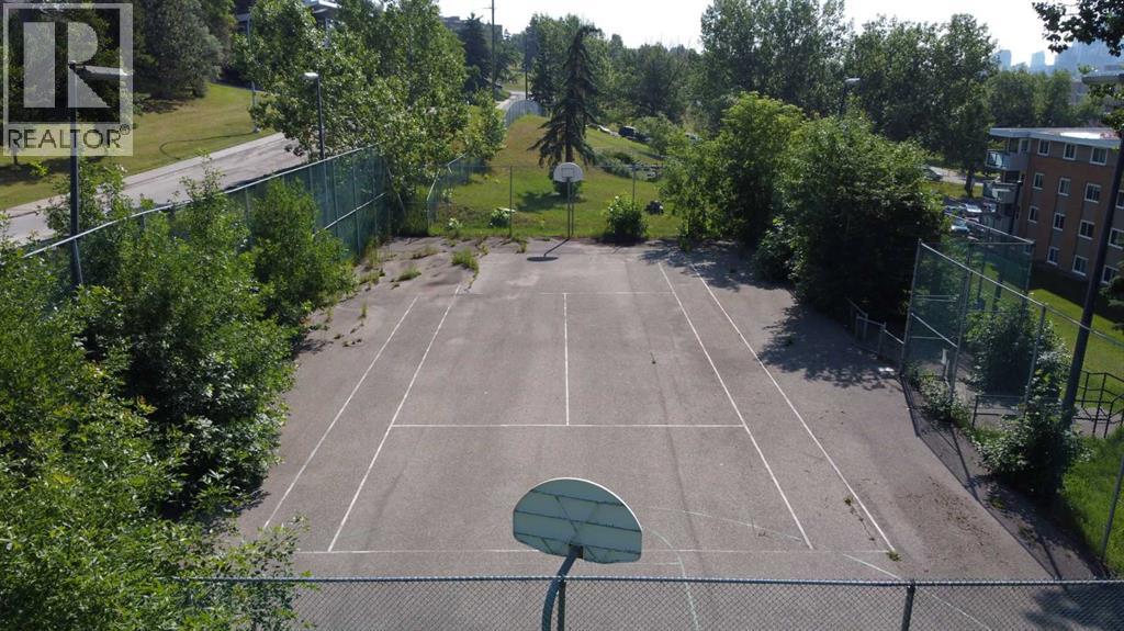 Single Family House for Sale in    Avenue NW Hounsfield Heights/Briar Hill Calgary 