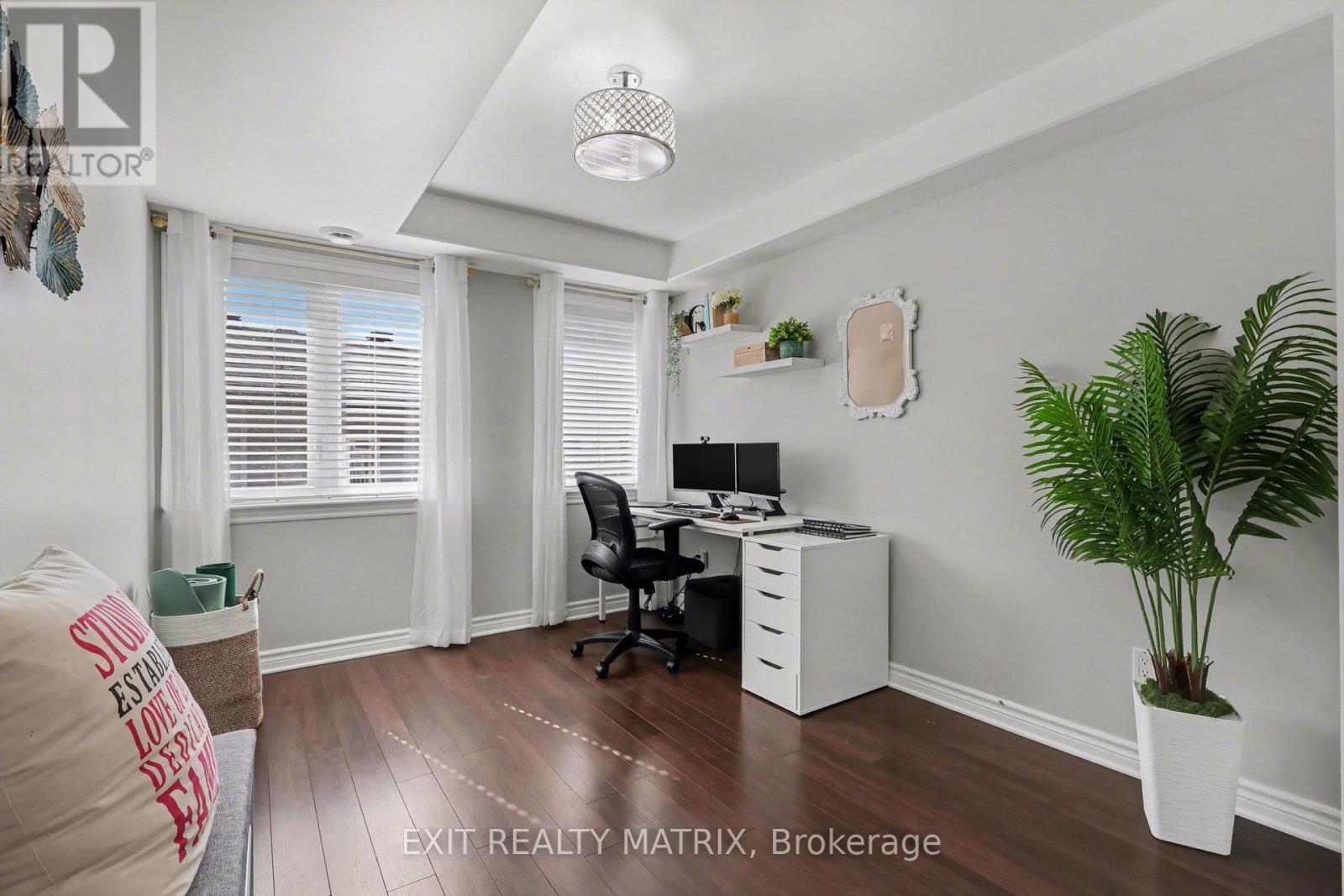 2 - 1238 MARENGER STREET — photo 25
