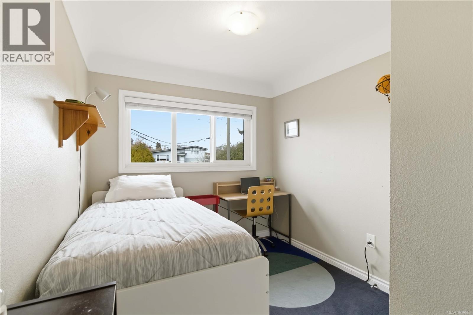  751 Cameo Street, Saanich