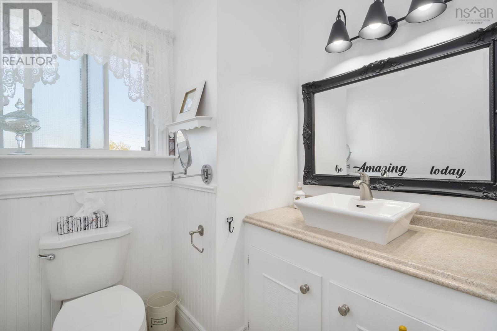 Property 17 of 38 of 25 Maple Avenue