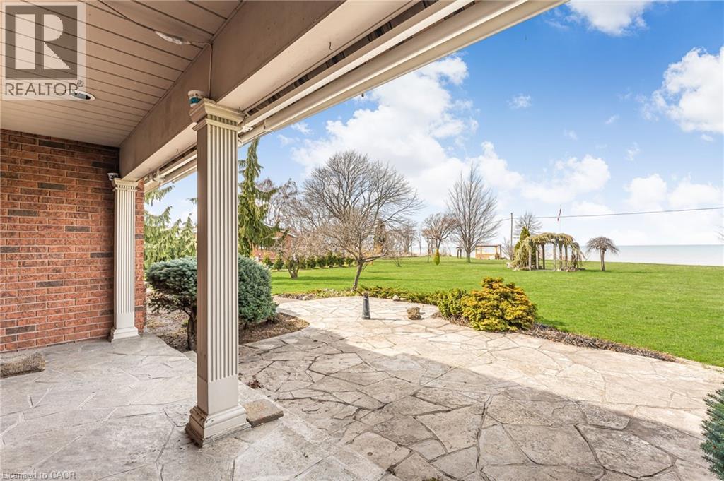 3503 LAKESHORE ROAD - 36