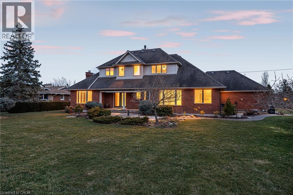 3503 LAKESHORE ROAD - 7