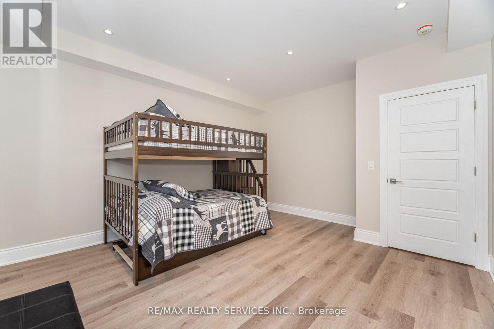 17711 HUMBER STATION ROAD - 17
