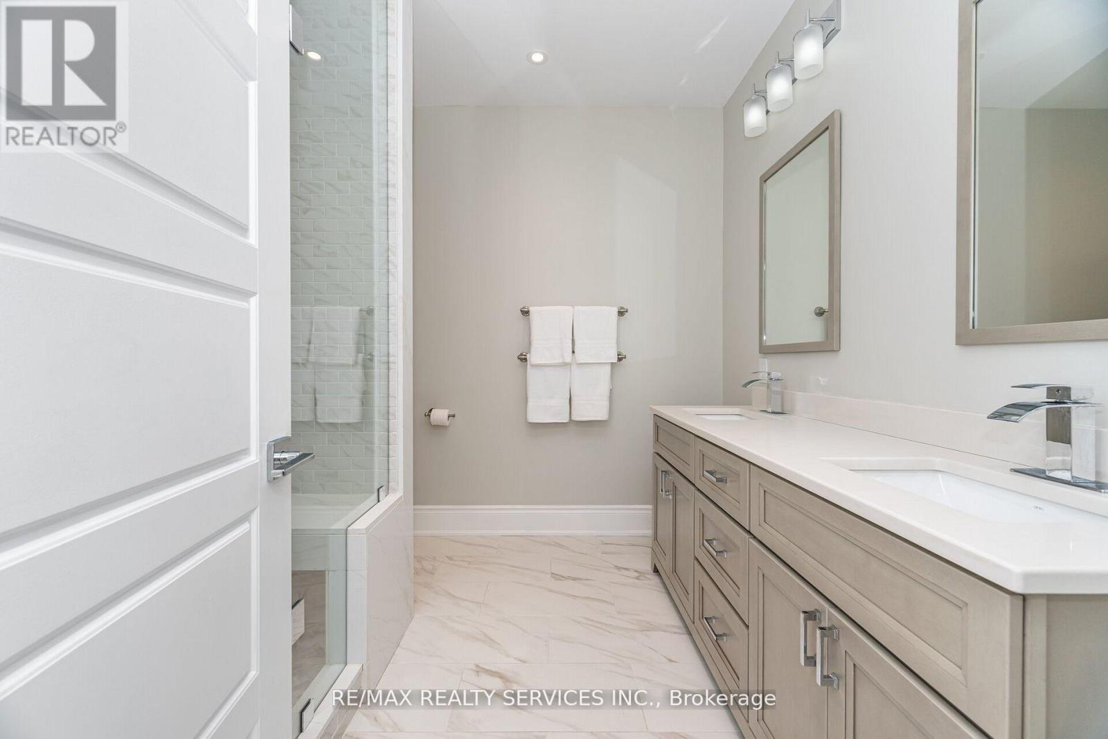 17711 HUMBER STATION ROAD - 36