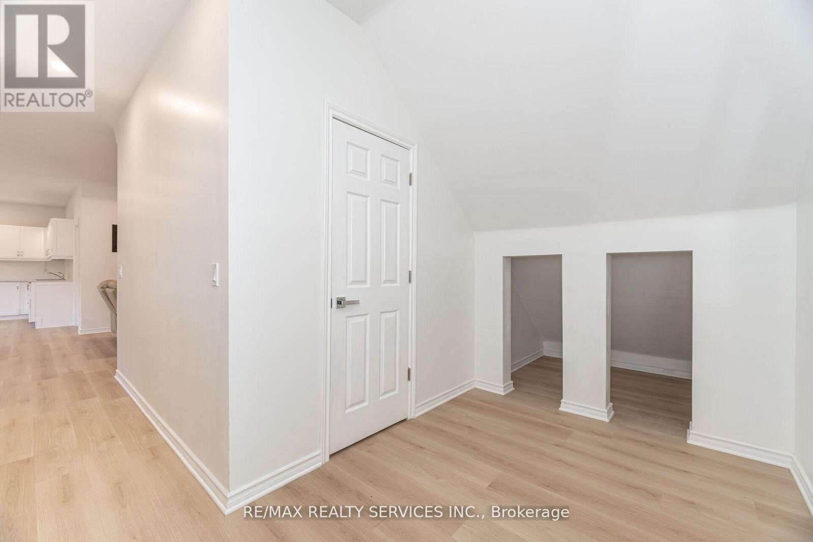 17711 HUMBER STATION ROAD - 43