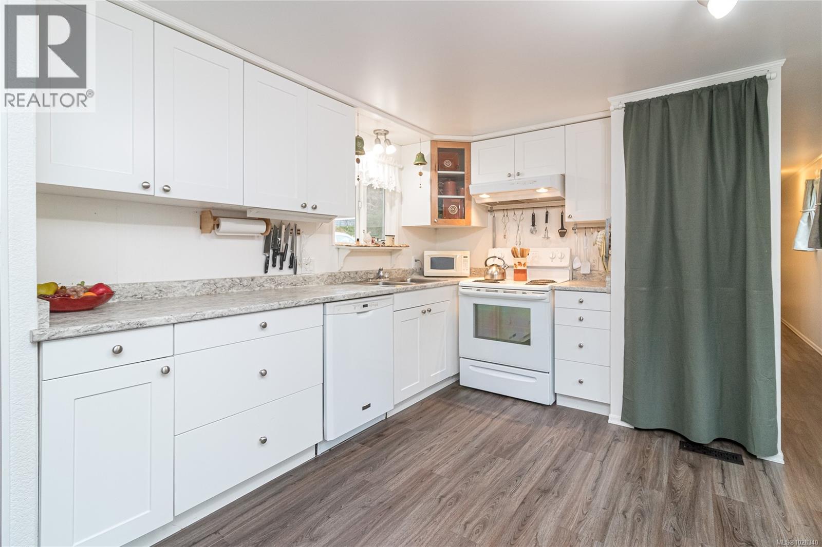 #29 2500 FLORENCE LAKE RD - 5