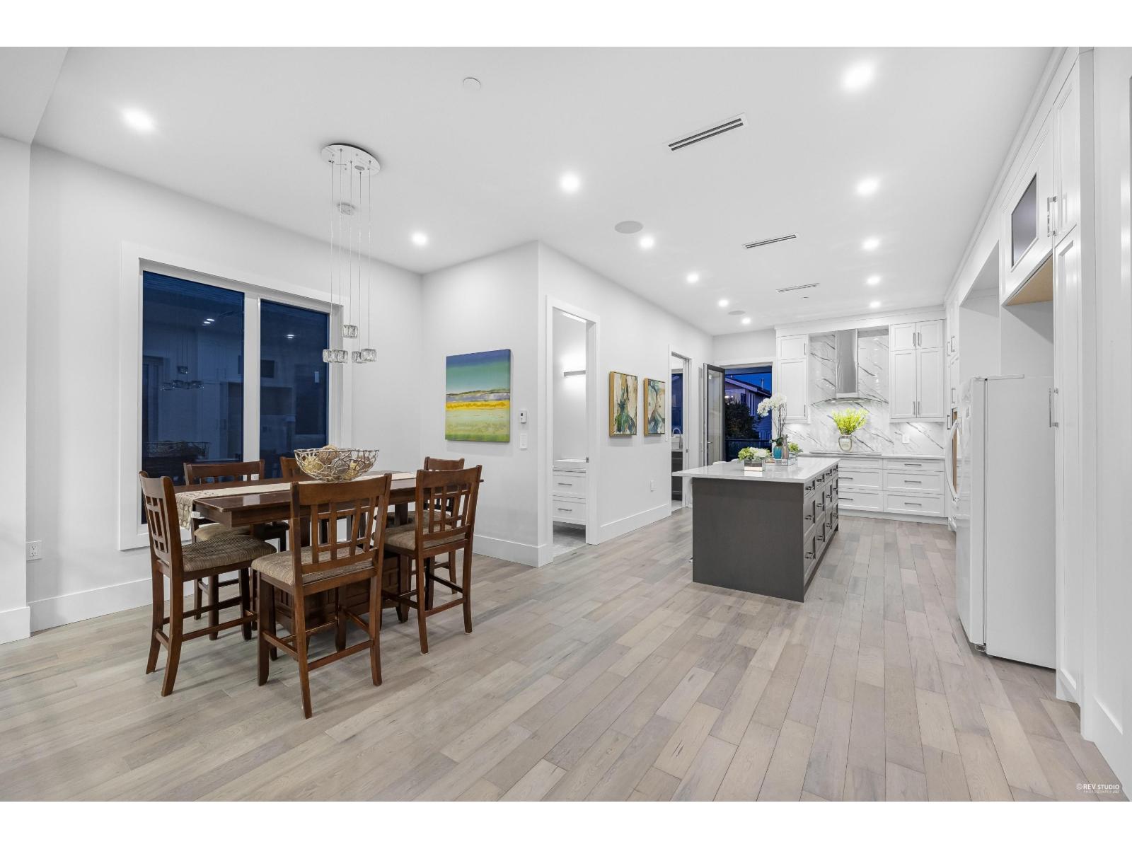 838 STEVENS STREET, White Rock